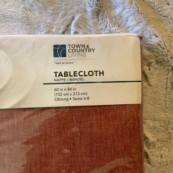 town & country oblong tablecloth 60 inch by 84 inch - Picture 3 of 9